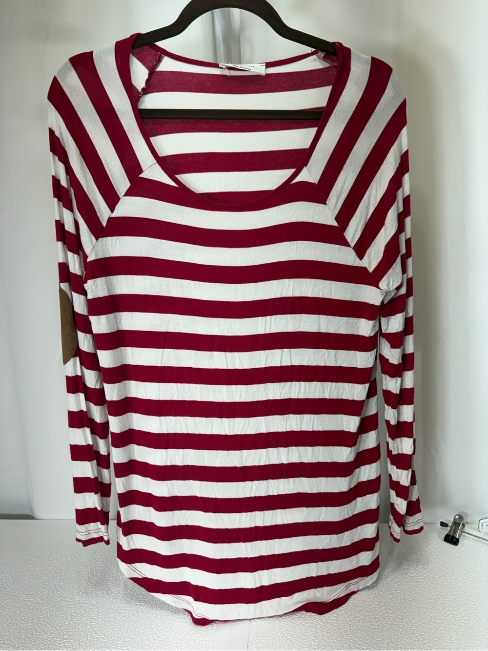 Zenana Outfitters Burgundy & White Striped Long Sleeve Scoop Neck Top 3521